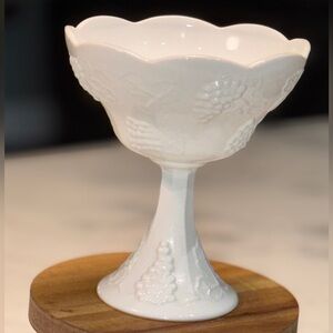 Vintage Milk Glass Harvest Grape and Leaf design Pedestal Candy Dish